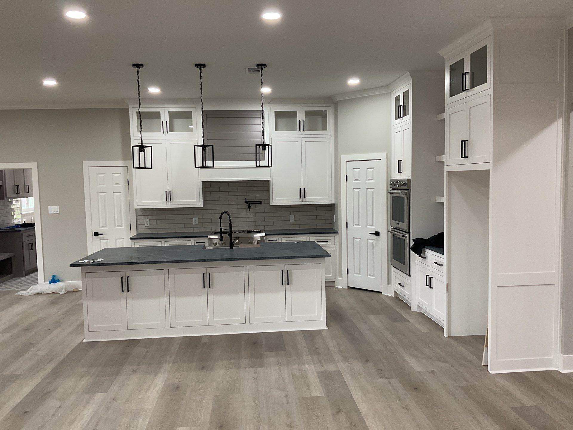 24807566-0646-43c5-a8a5-24940d615b61