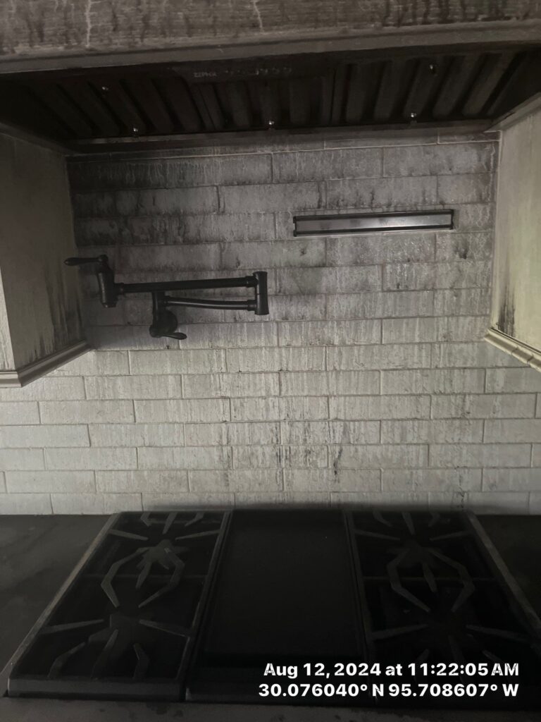 aceeda20-4bb6-45f9-818a-bb4a7a75e23b